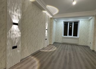 Продам 2-ком. квартиру, 78 м2, Махачкала, Юго-Восточная улица, 7, Ленинский район