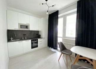 Продам однокомнатную квартиру, 40 м2, Москва, улица Гримау, 9к1, улица Гримау