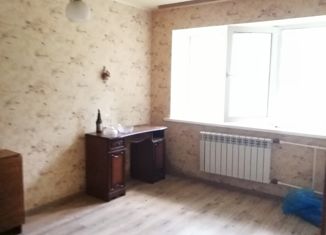 Продается 1-ком. квартира, 30 м2, Людиново, улица Гогиберидзе, 23