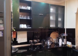 Продажа двухкомнатной квартиры, 54 м2, Нальчик, Эльбрусская улица, 1, район Хладокомбинат