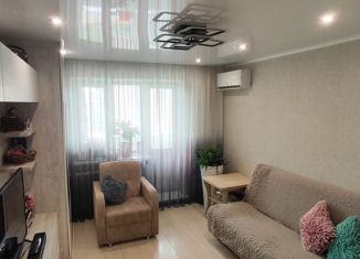 Продам 3-комнатную квартиру, 41 м2, село Покровка, Октябрьская улица, 5