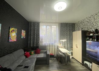 Продам 2-ком. квартиру, 54 м2, Нижний Тагил, улица Металлургов, 8