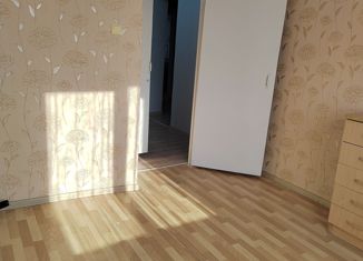 Продам 2-ком. квартиру, 48.7 м2, Кыштым, улица Республики, 104