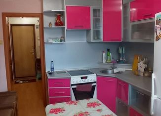 Продаю 1-ком. квартиру, 32.6 м2, посёлок городского типа Лучегорск, 3-й микрорайон, 17