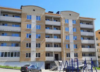 Продам 2-ком. квартиру, 48 м2, Воткинск, улица Серова, 18