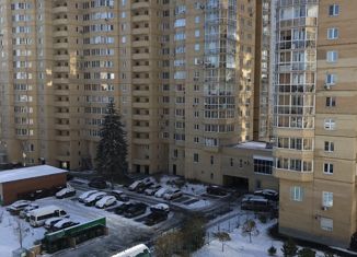 Продаю трехкомнатную квартиру, 77 м2, Екатеринбург, улица Степана Разина, 122, ЖК Das Haus