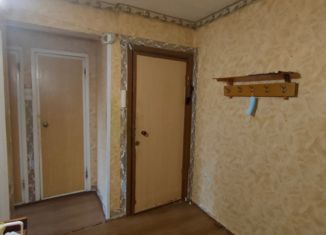 Продается 4-ком. квартира, 60 м2, Коряжма, улица Имени Дыбцына, 16