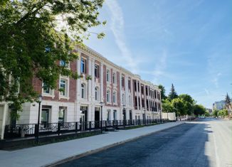 Продается трехкомнатная квартира, 135.6 м2, Рязань, улица Радищева, 32