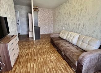 Продаю 1-ком. квартиру, 37 м2, Салават, Октябрьская улица, 70А