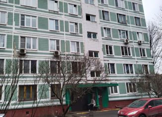 Продаю 3-ком. квартиру, 51 м2, Москва, улица Пестеля, 4, улица Пестеля