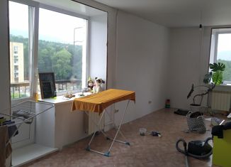 Продам четырехкомнатную квартиру, 74.3 м2, Дивногорск, набережная имени В.И. Ленина, 19