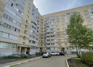 Продажа 2-комнатной квартиры, 56 м2, Татарстан, улица Аделя Кутуя, 3