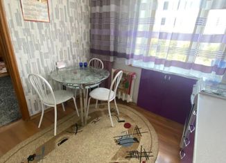 Продается 2-комнатная квартира, 43.7 м2, Новоалтайск, улица Космонавтов, 10