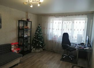 Продается 1-комнатная квартира, 33 м2, Челябинск, улица Дзержинского, 90