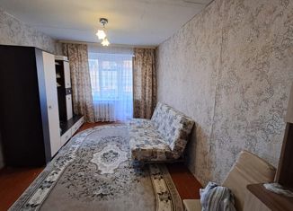 Продам двухкомнатную квартиру, 42 м2, Свердловская область, поселок городского типа Горноуральский, 26