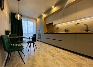 Продаю 2-комнатную квартиру, 55 м2, Ярославль, Лебедевская улица, 10, район Дядьково