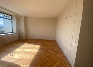 Продажа 1-ком. квартиры, 34 м2, Москва, Садовая-Триумфальная улица, 12/14с1, метро Маяковская