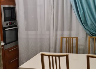 2-комнатная квартира в аренду, 54 м2, Москва, Крылатская улица, 31к1, район Крылатское