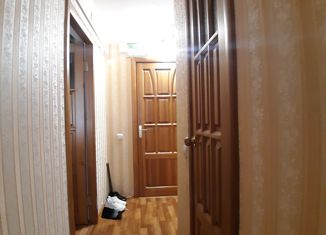 Продам однокомнатную квартиру, 31.8 м2, Азнакаево, улица Шайхутдинова, 3