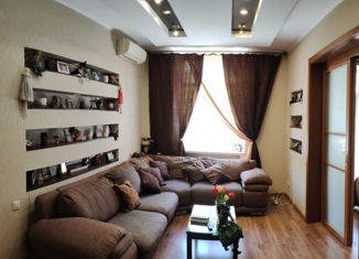 Продаю 4-комнатную квартиру, 95.8 м2, Химки, улица Чкалова, 4