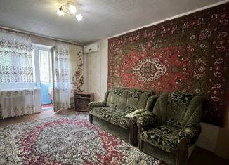 Аренда 1-ком. квартиры, 44 м2, Аксай, улица Вартанова, 2А