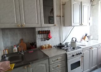Продажа 3-ком. квартиры, 63 м2, Нижний Новгород, улица Дмитрия Павлова, 11, улица Дмитрия Павлова