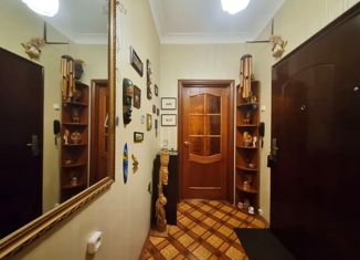 Продается 2-комнатная квартира, 35 м2, город Отрадное, Комсомольская улица, 6