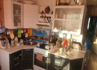 Продается 2-ком. квартира, 49 м2, село Золотая Долина, Лётная улица, 23