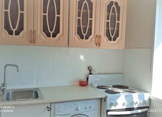3-комнатная квартира на продажу, 58 м2, Тобольск, улица Семёна Ремезова, 116А