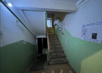 Продаю 1-ком. квартиру, 32.9 м2, Ижевск, улица Ворошилова, 79, жилой район Автопроизводство