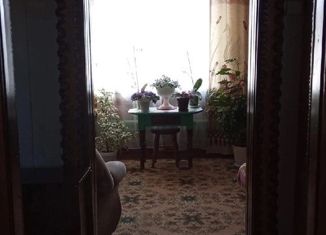 Трехкомнатная квартира на продажу, 70 м2, Тотьма, Пятовская улица, 8