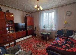 Продаю 2-ком. квартиру, 43.5 м2, Озёрск, Песочная улица, 4