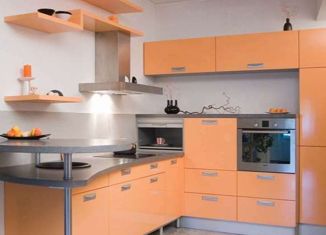 Однокомнатная квартира на продажу, 40 м2, посёлок городского типа Медведево, улица Медведево, 52