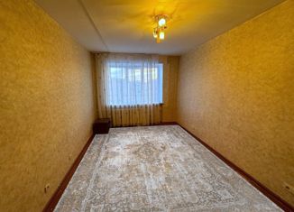 Продается 2-комнатная квартира, 49 м2, Омск, 2-я Поселковая улица, 53Б