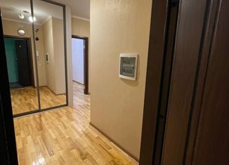 Продам 2-ком. квартиру, 56 м2, Москва, Ангарская улица, 45к3, Ангарская улица