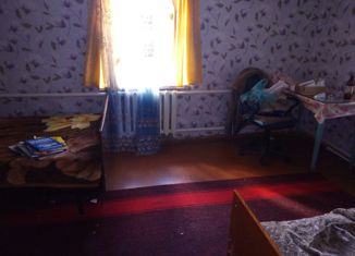 Продам дом, 65 м2, село Луговск, Центральная улица