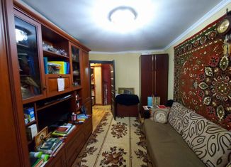 Продается 2-комнатная квартира, 45 м2, Строитель, улица Кривошеина, 3