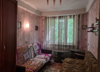 Продаю 3-комнатную квартиру, 58.3 м2, Колпино, Раумская улица, 11