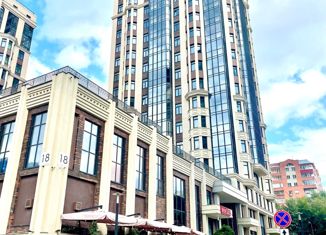 Продается трехкомнатная квартира, 77.7 м2, Новосибирск, улица Щетинкина, 18, метро Красный проспект