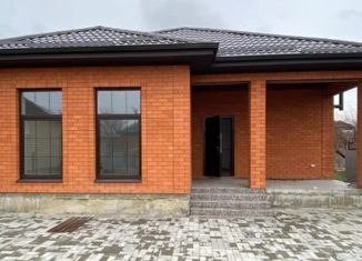 Продам дом, 103 м2, Краснодар, улица Ивана Кожедуба, улица Ивана Кожедуба