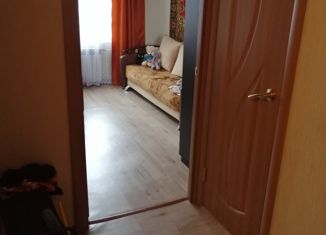 Продажа 2-комнатной квартиры, 56 м2, Нефтегорск, улица Мира, 19
