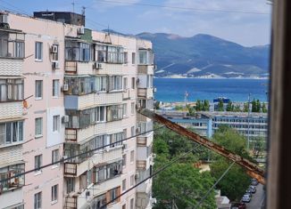 Продается 1-ком. квартира, 39 м2, Новороссийск, Молодёжная улица, 26
