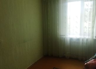 Продам 3-комнатную квартиру, 57 м2, Горняк, Строительная улица, 4