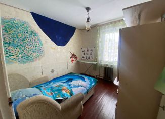 Продается 4-ком. квартира, 71.7 м2, посёлок городского типа Водный, Школьный переулок, 5