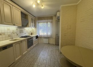 Трехкомнатная квартира на продажу, 63 м2, Аксай, улица Вартанова, 4