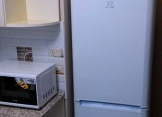 Сдам в аренду 1-комнатную квартиру, 37 м2, Москва, 2-я Останкинская улица, 8, 2-я Останкинская улица