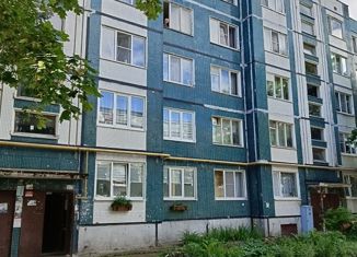 Продается 2-ком. квартира, 52.5 м2, Ленинградская область, улица Гагарина, 27