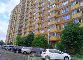 Продам 1-комнатную квартиру, 41.5 м2, Красноярский край, улица Микуцкого, 3