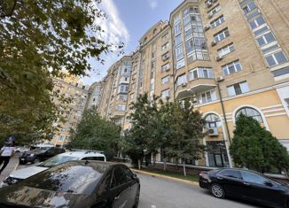 Продам двухкомнатную квартиру, 90 м2, Каспийск, улица Ленина, 35