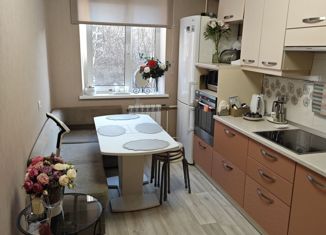 Продам 2-ком. квартиру, 56 м2, Санкт-Петербург, улица Котина, 6к1, улица Котина